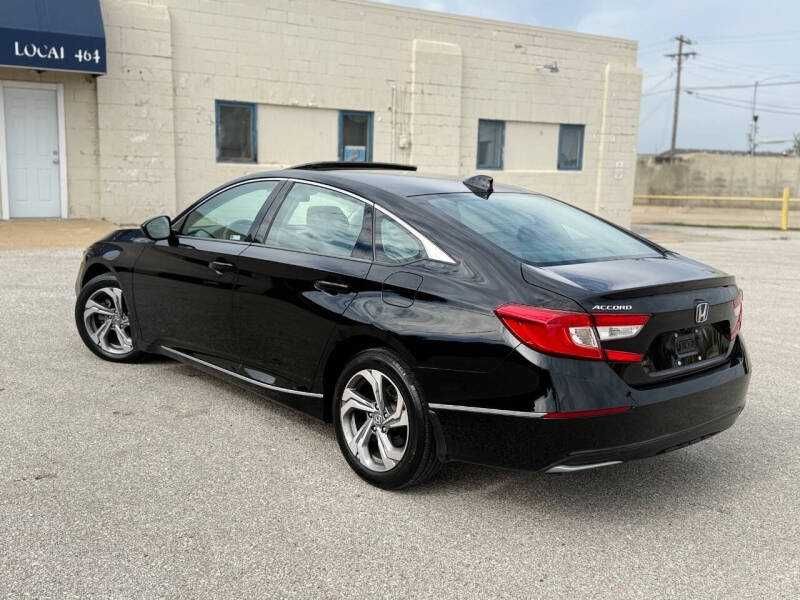 2019 Honda Accord EX