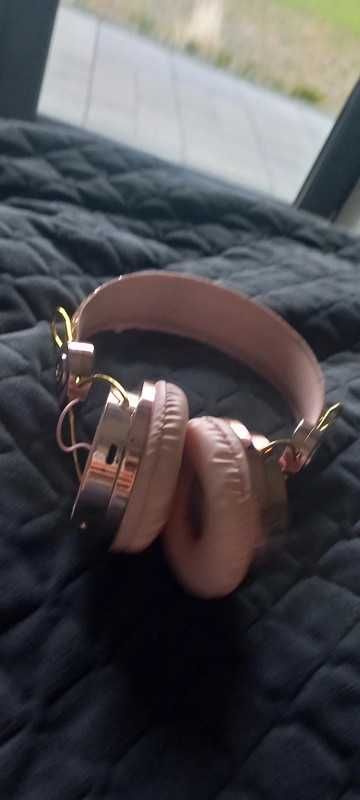 Słuchawki bezprzewodowe Brokat H&M