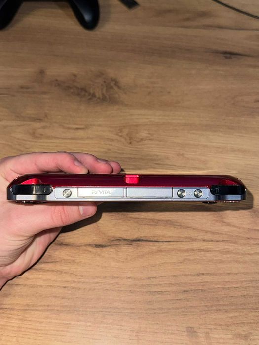 Konsola PS Vita 1000 OLED Playstation soul sacrifice limited edition