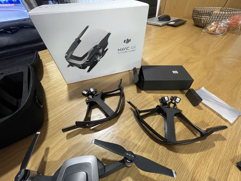 Drone DJI Mavic Air COMBO