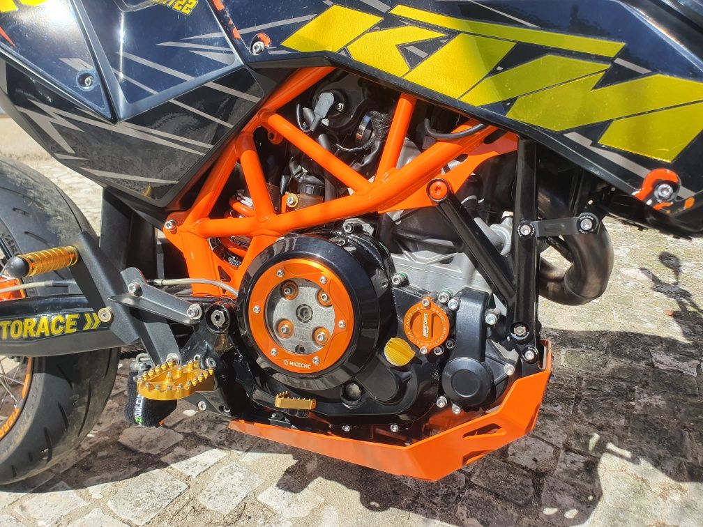 Vendo Ktm 690 sm