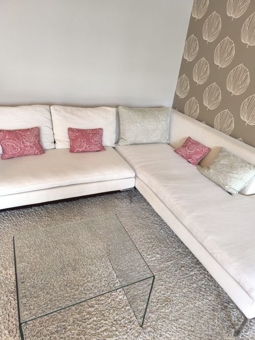 Mudança de casa URGENCIA -Sofa da B&B Italian e almofadas incluidas