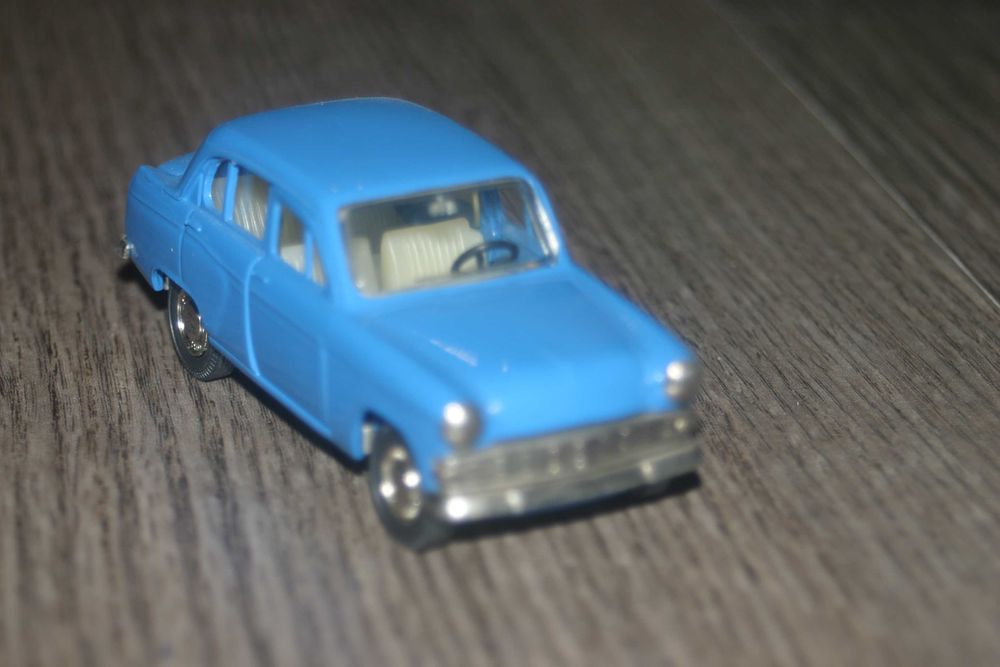 1/43 москвич 403 А7