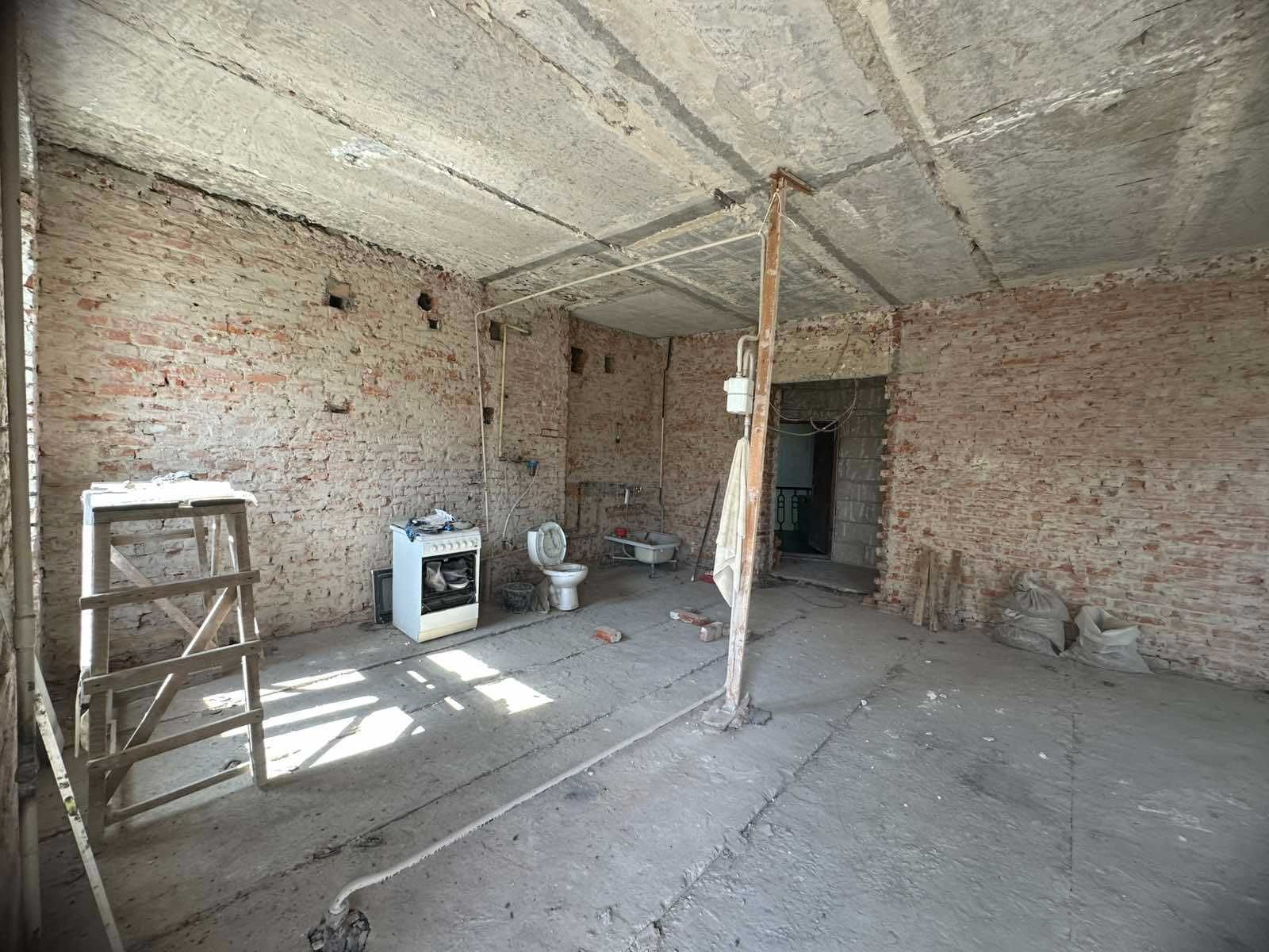 Продам квартиру в самому центрі міста