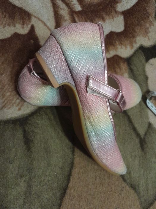 Праздничные  туфли от25  - 37 размера