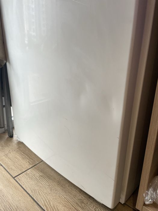 Холодильник Miele