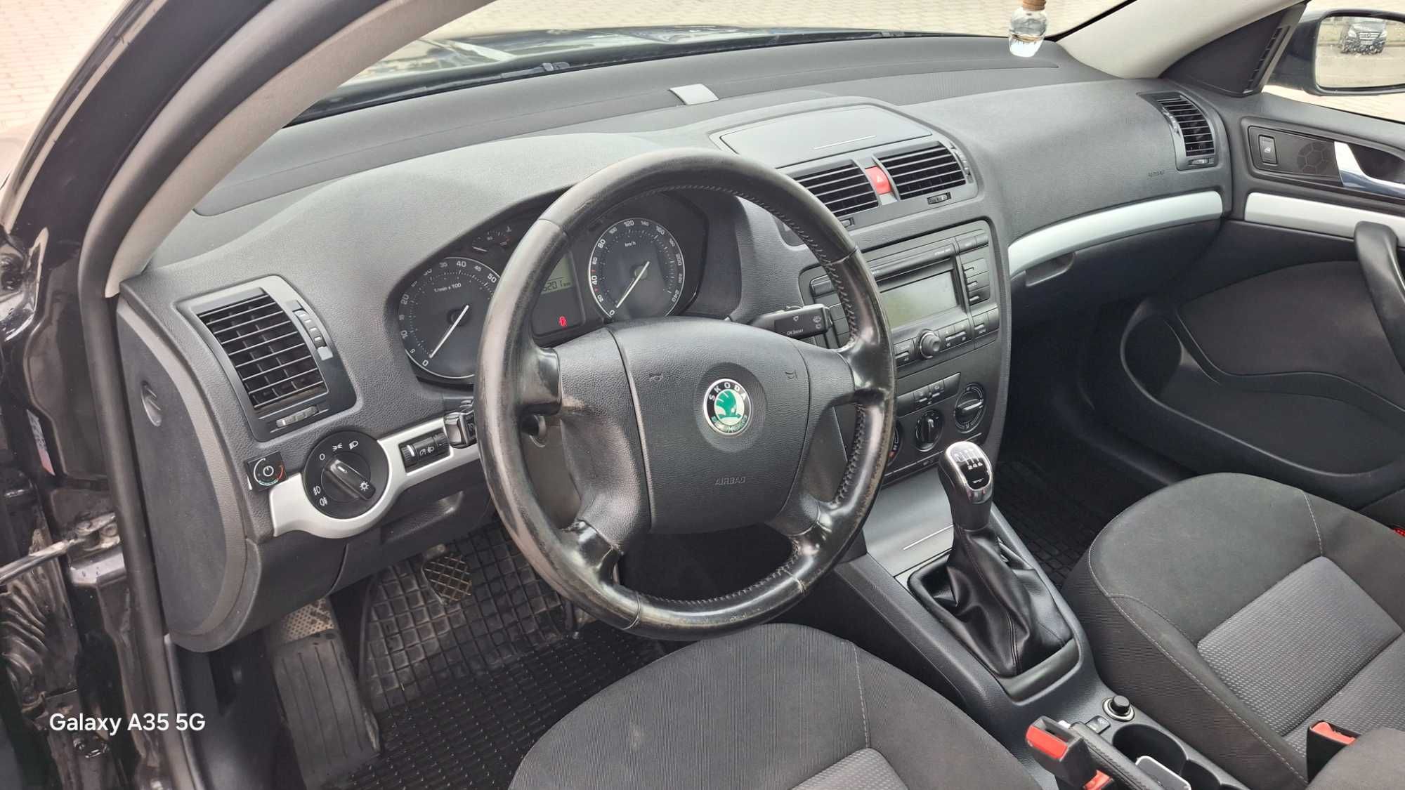Skoda Octavia II srzedam