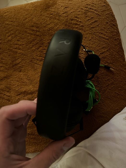 Vendo os meus fones novos da razer