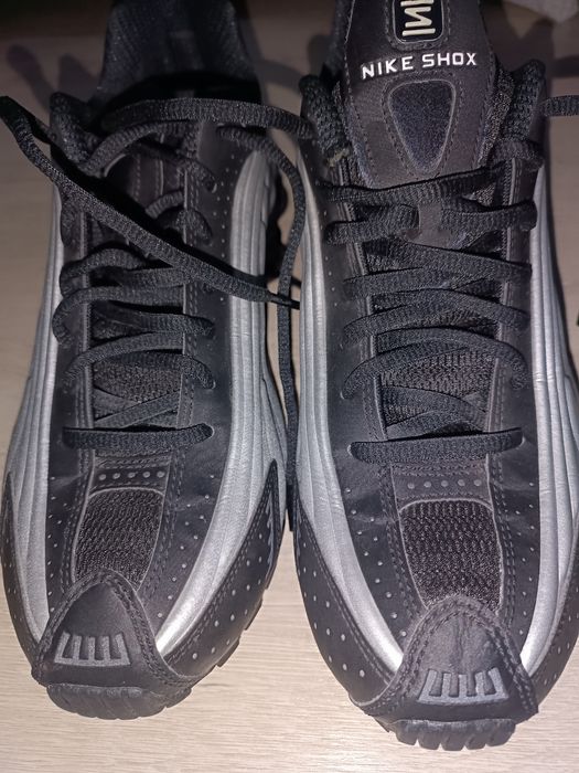 Nike Shox R4 нові