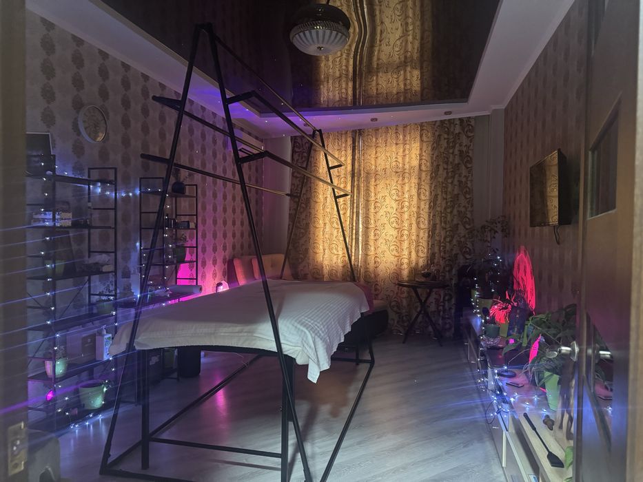 Массаж ногами стопами— профессионально, с заботой, уютная атмосфера