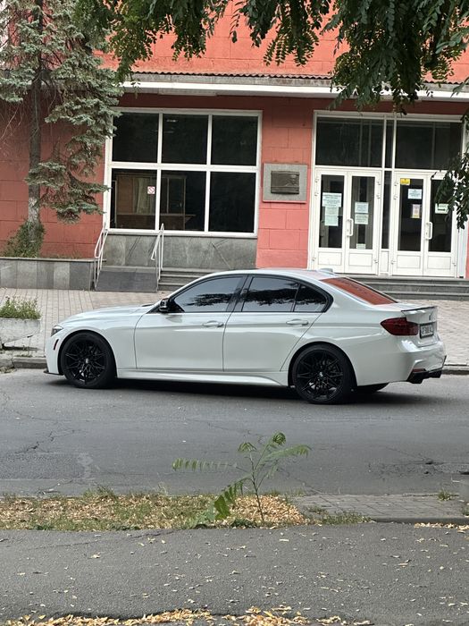 BMW F30 328i M-Sport