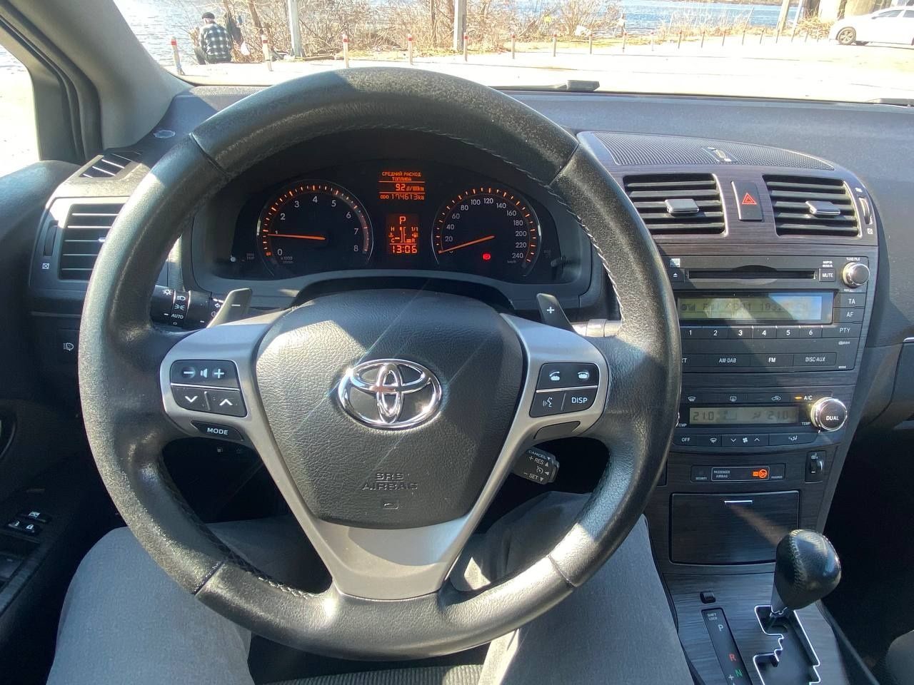 Toyota Avensis Premium