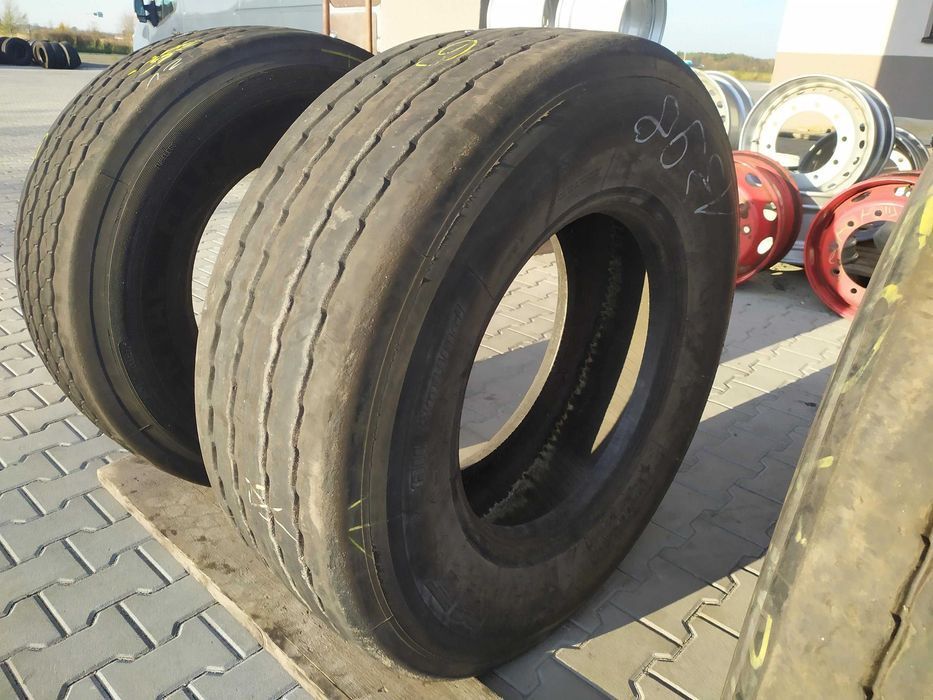 385/65R22.5 Opona RM H-MT 10-11mm / Naczepa
