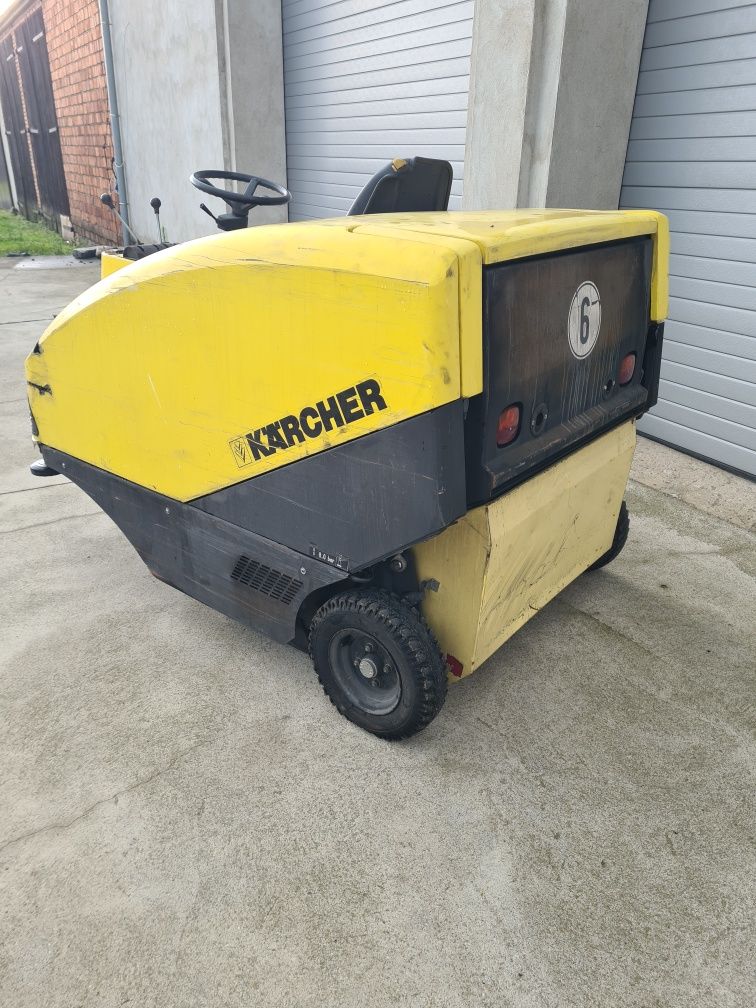 Zamiatarka Karcher KMR 1550 benzyna