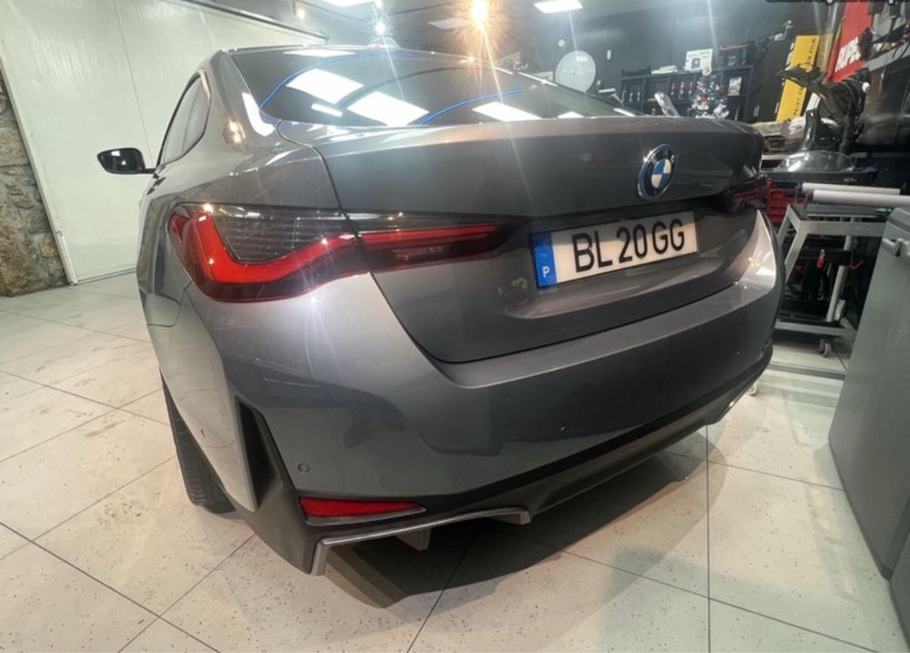 BMW i4 40 edrive IVA dedutivel