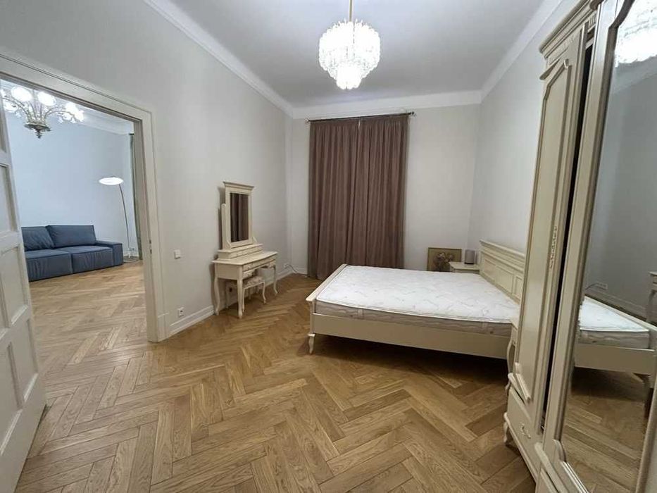 вул. Стецька-Саксаганського. Центр Львова. Світло НЕ вимикають. Оренда