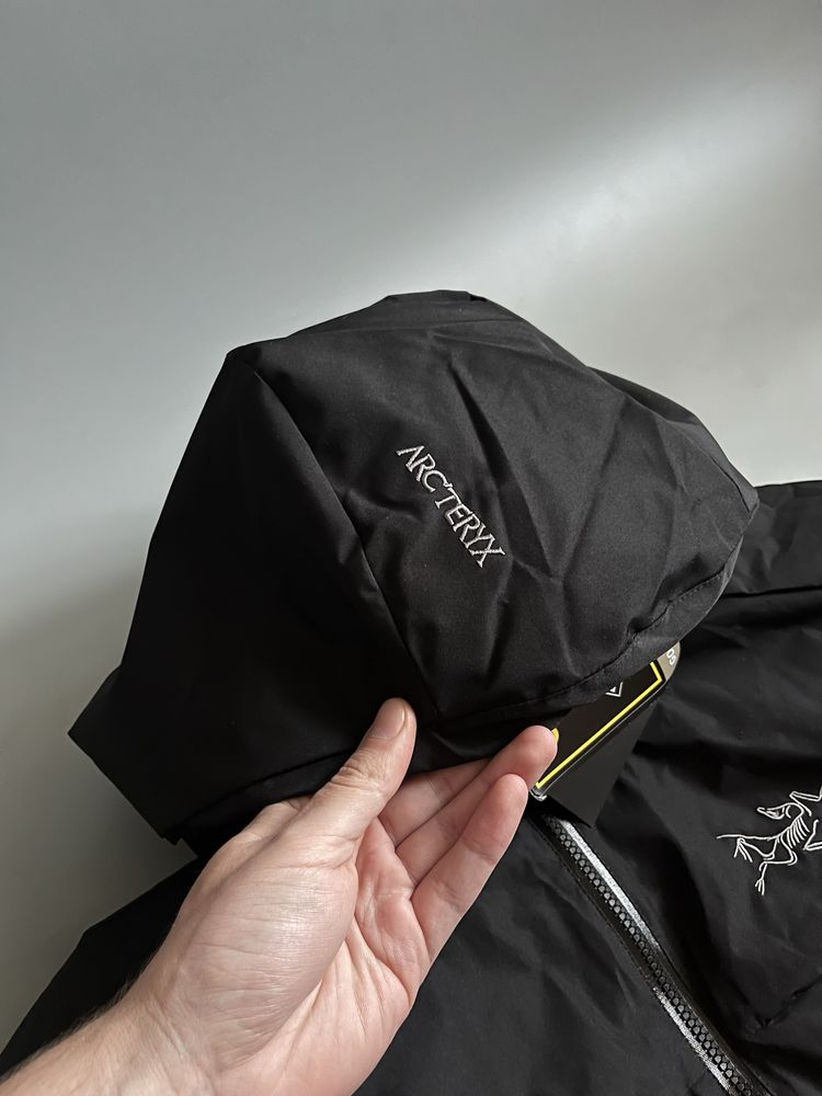 Пуховик Arcteryx Macai Gore-Tex