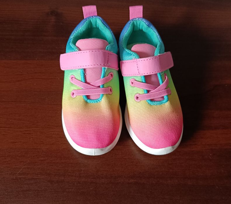 Buty dziecięce roz 24