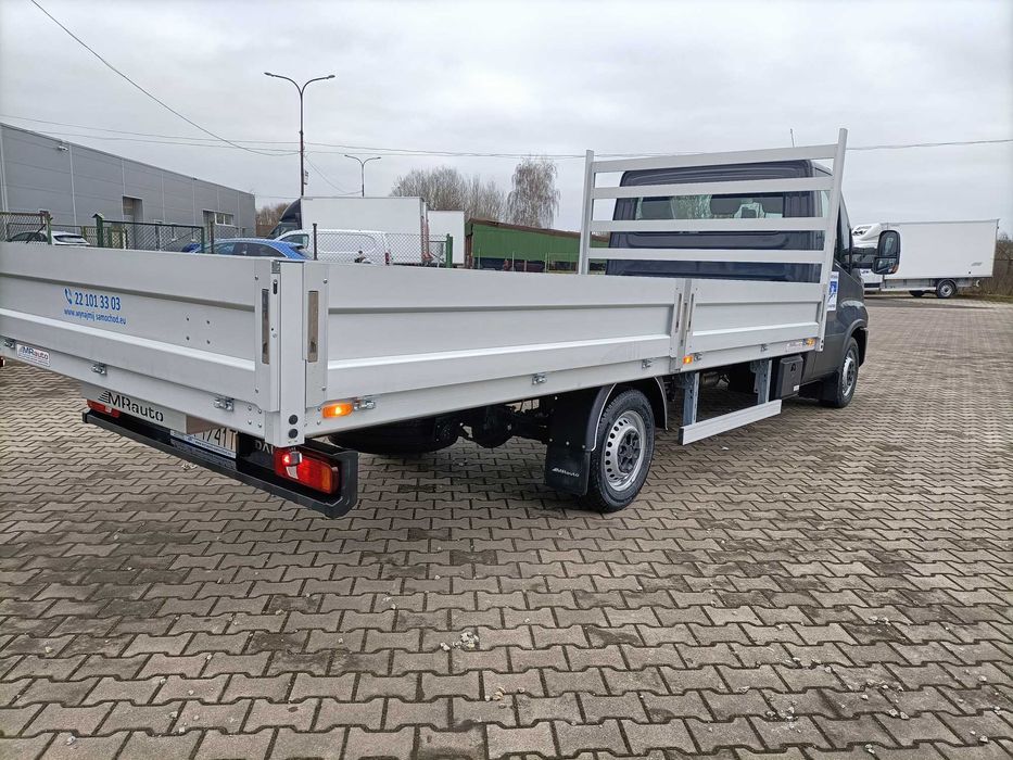 Wypożyczalnia LEGNICA Wynajem busa Skrzynia Otwarta 10 EP