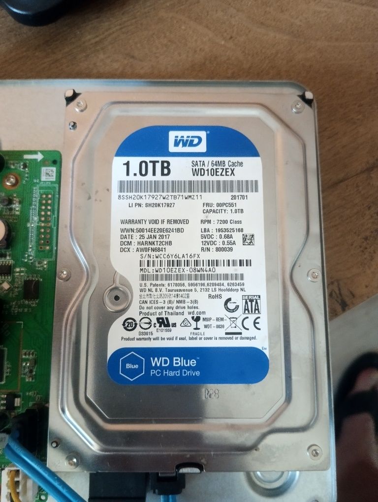 Жорсткий диск на 1 ТБ WD Blue,PC Hard Drive WD 10EZEX