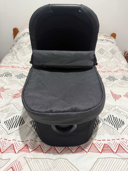 Alcofa Chicco Best Friend Light (Compatível com Carrinho One4Ever)