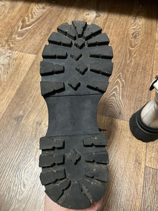 Зимові жіночі черевики