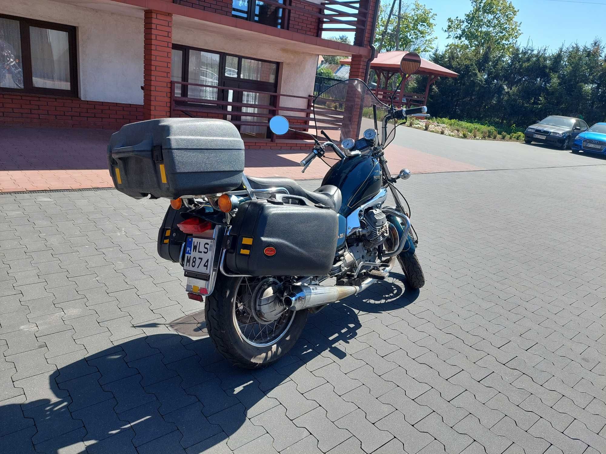 Moto Guzzi Nevada 350