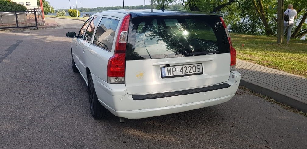 Volvo V70 2,4 T5 260KM 2007 LPG Automat