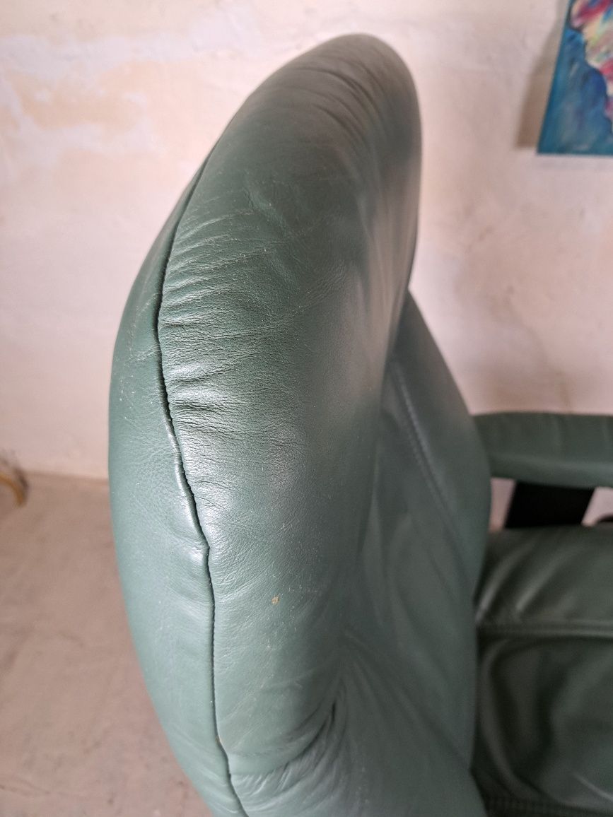 Fotel rozkładany Ekornes / Stressless z podnóżkiem