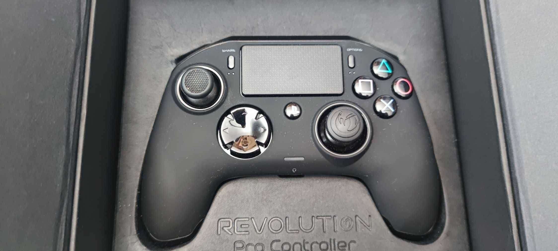 Nacon Revolution Pro Controller 2