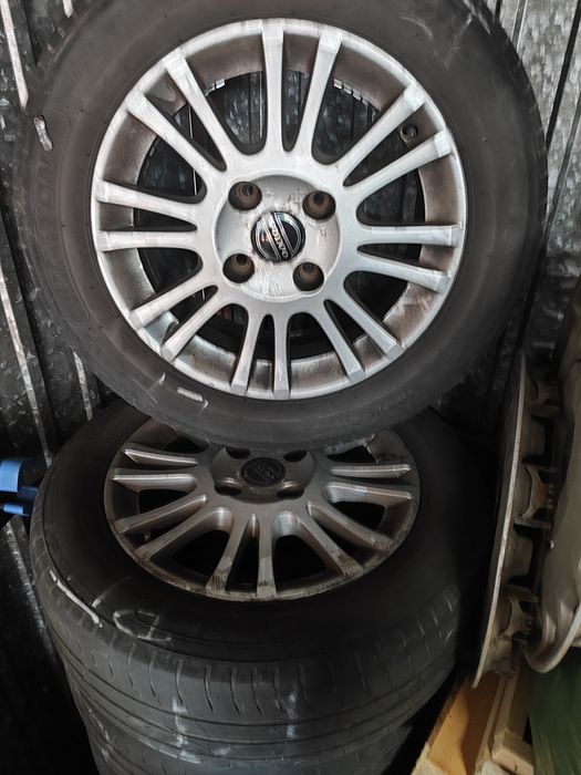 Felgi opony lato zima Volvo R15 195/60 Dayton i  Barum Polaris 5