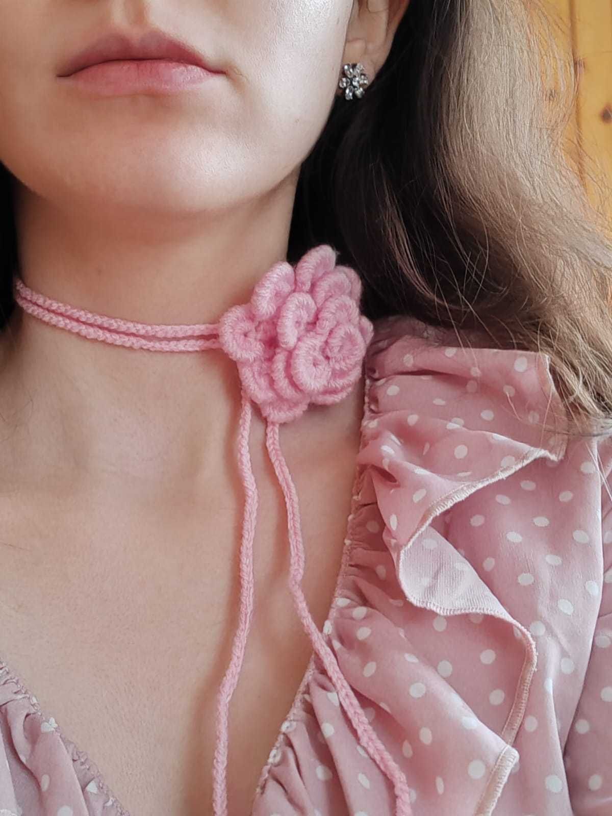 Naszyjnik choker różowy kwiat handmade