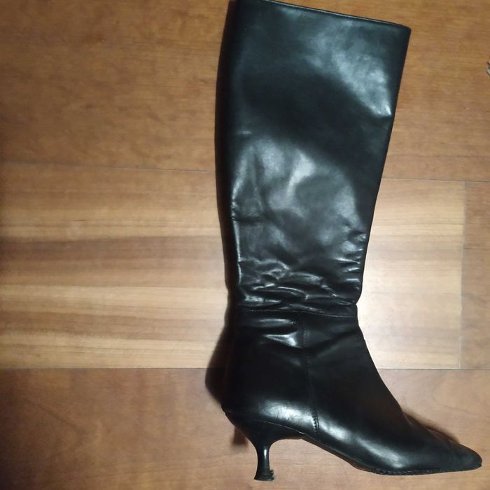 Botas número 37 em pele