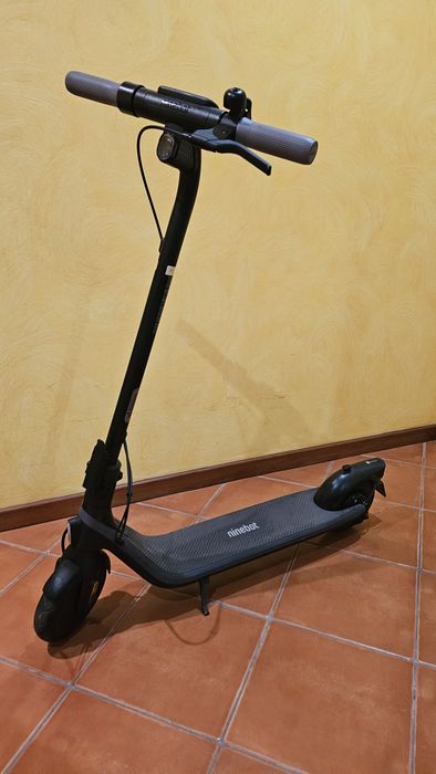 Trotinete Elétrica Segway Ninebot KickScooter