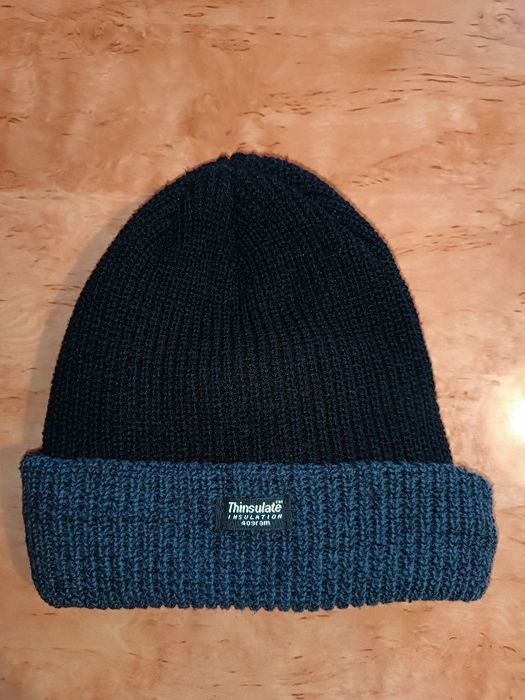 Шапка на зиму нова