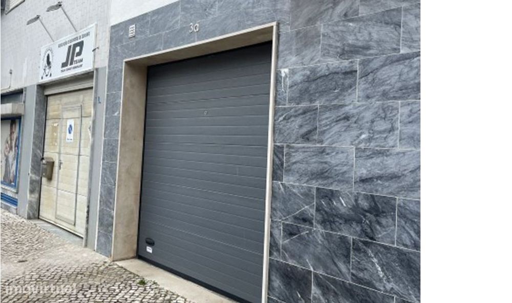 Garagen e estacionamento em Barreiro, Alto do Seixalinho