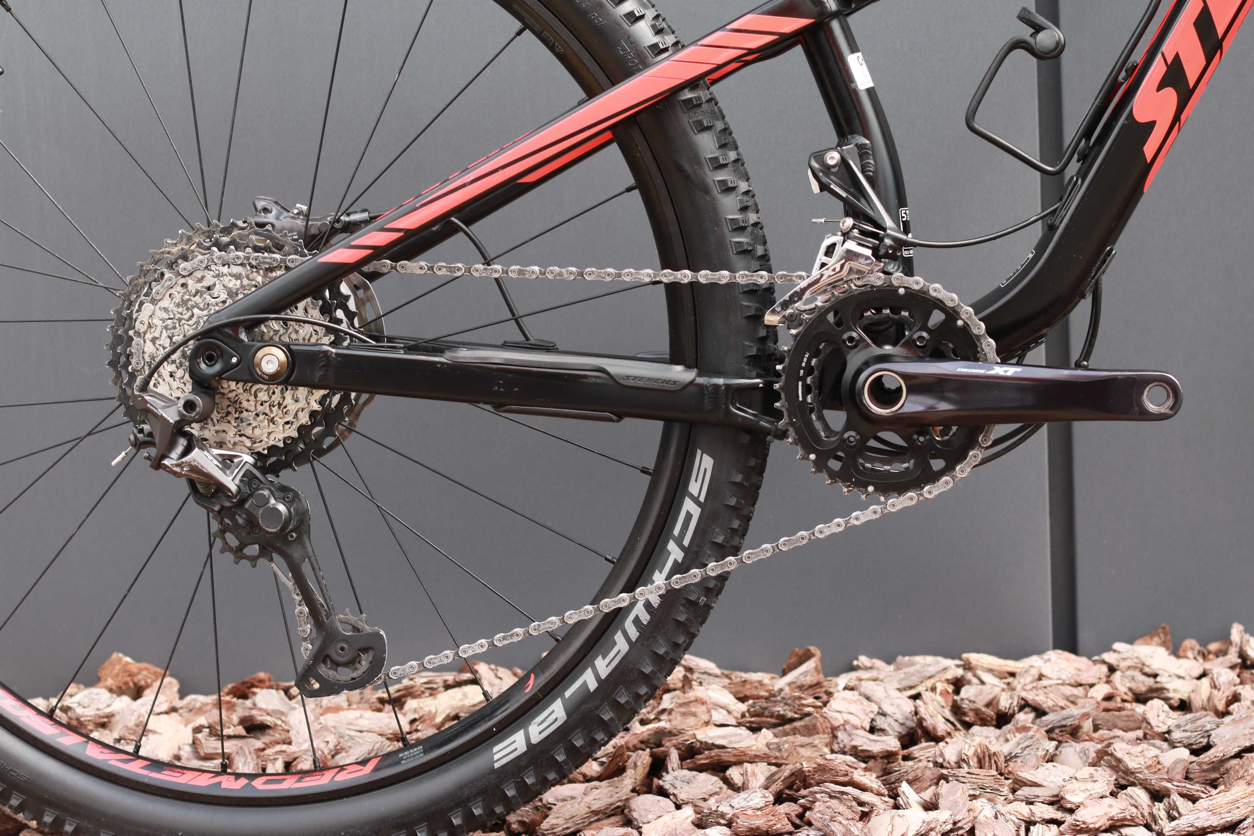 STEVENS JURA ES — алюмінієвий повнопідвіс із Fox та Shimano XT