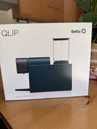 Maquina de cafe Delta Qlip nova