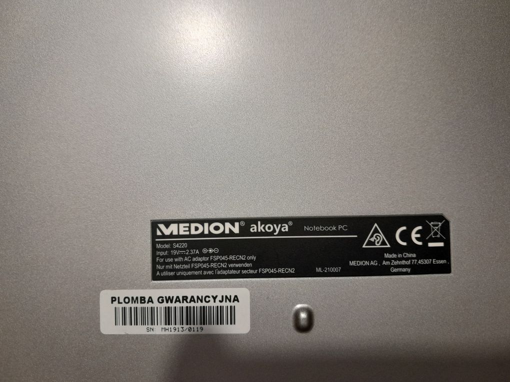 Laptop Medion Akoya S4220