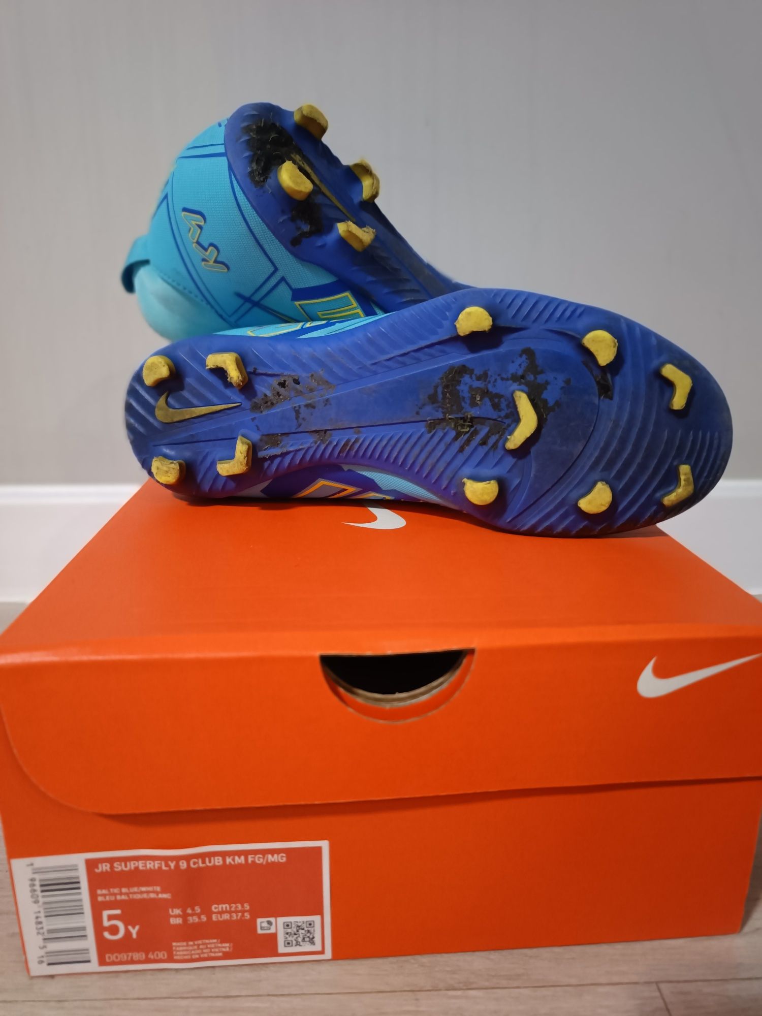 Бутсы Найк Mercurial 37,5 размер