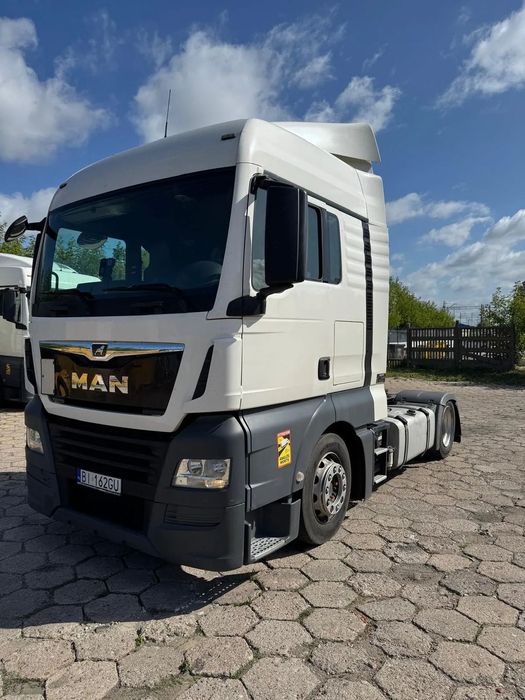 MAN TGX  Mega 460KM