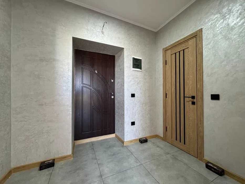 Продам терміново 1 кім в сучасному ЖК. Все включено в ціну. ПРОГРАМИ.