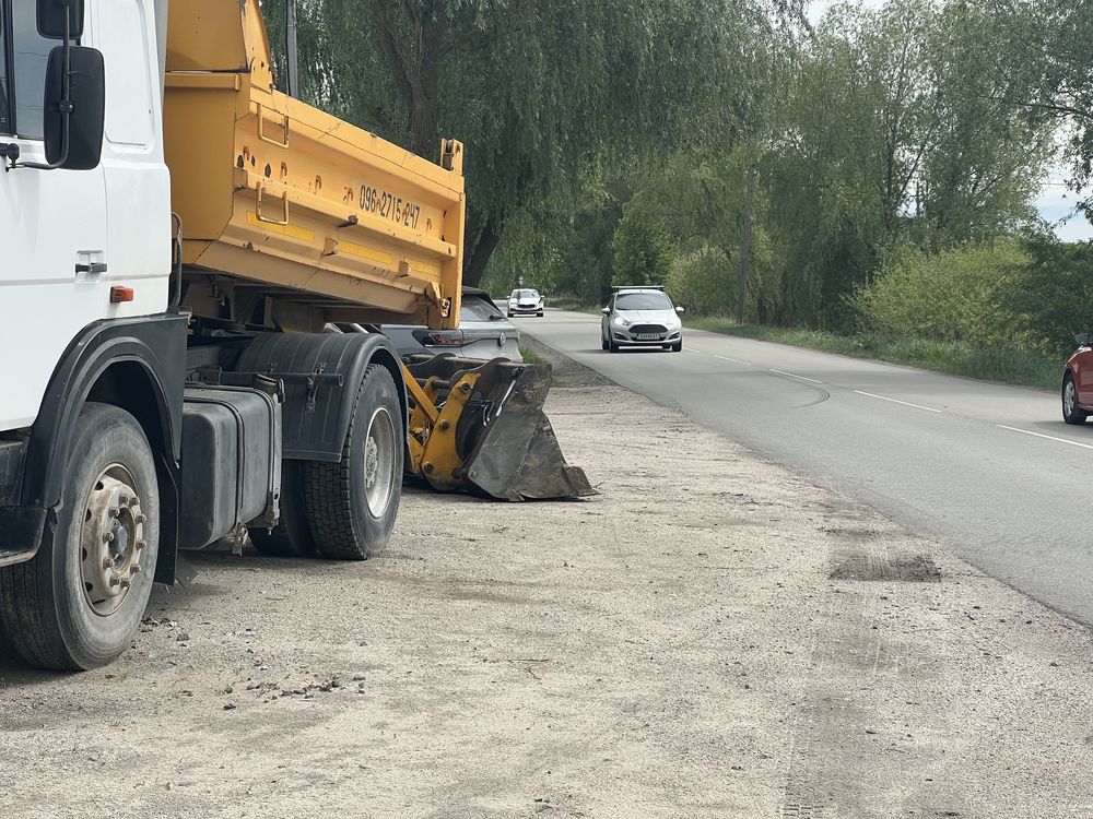 Прод зем 9сЗазимье рядом с озером село