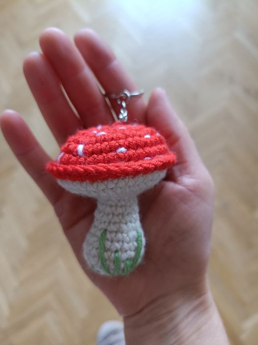 Brelok Grzybek, Brelok Muchomor na szydełku, zawieszka Grybek