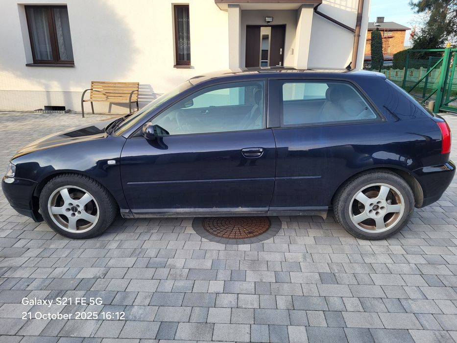 Audi A3 8L 1.6 Benzyna 2002r - jeździ, drobne usterki, okazyjna cena