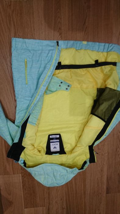 Kurtka narciarska/snowboardowa Roxy, rozmiar M, jak nowa