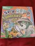 Spy guy dinozaury