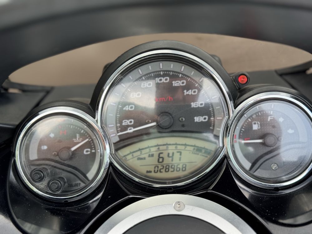 Максі - скутер Yamaha T-MAX 500 Ямаха з Японіі