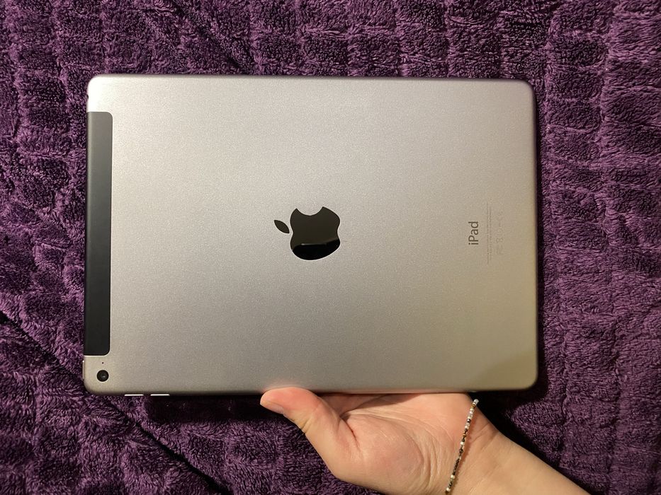 Ipad Air 2 (A5167) на запчастини, корпус, деталі