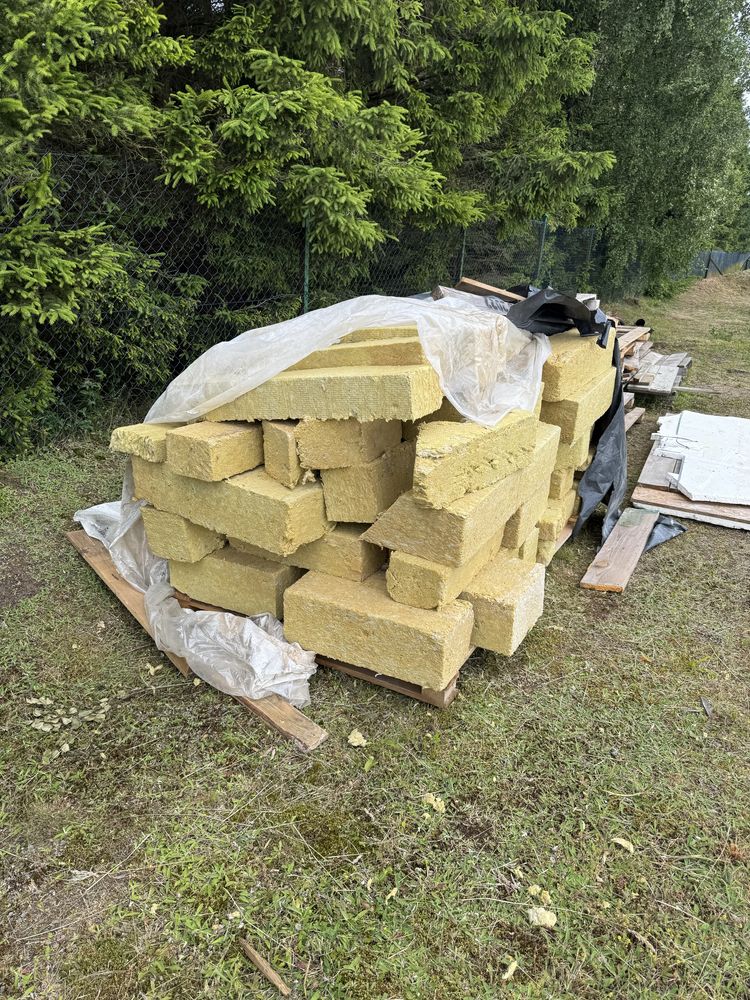 Sprzedam wełnę elewacyjną grubość 200 mm współczynnik 0,034